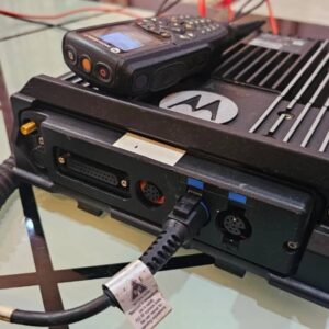 motorola apx7500 high power vhf/uhf1 transceiver analog & digital (p25) trunking gps