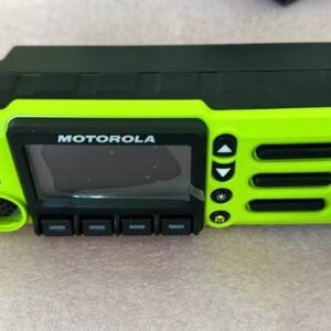 motorola apx 02 control head with chib. green! has plastics on the screen and appears unused